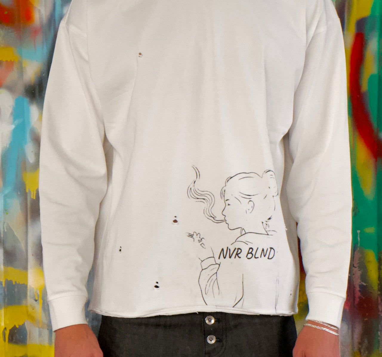 DISTRESSED “cig” LOGO LONG-SLEEVE